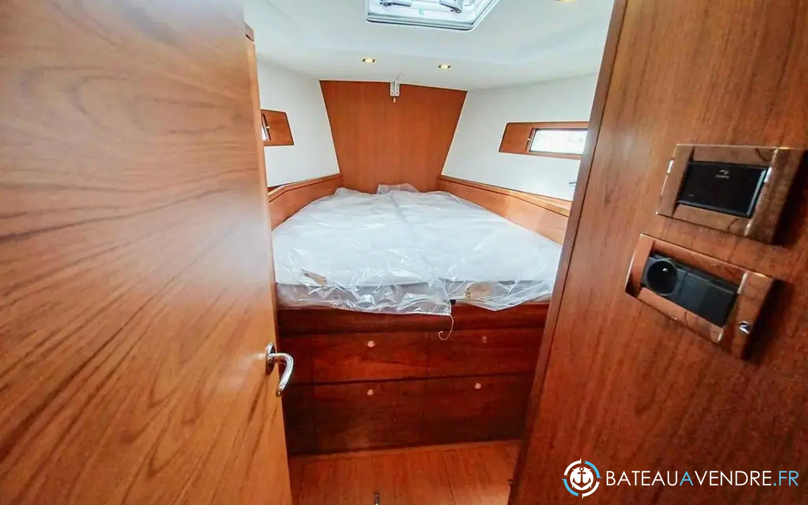 slider 14 Wauquiez Pilot Saloon 48