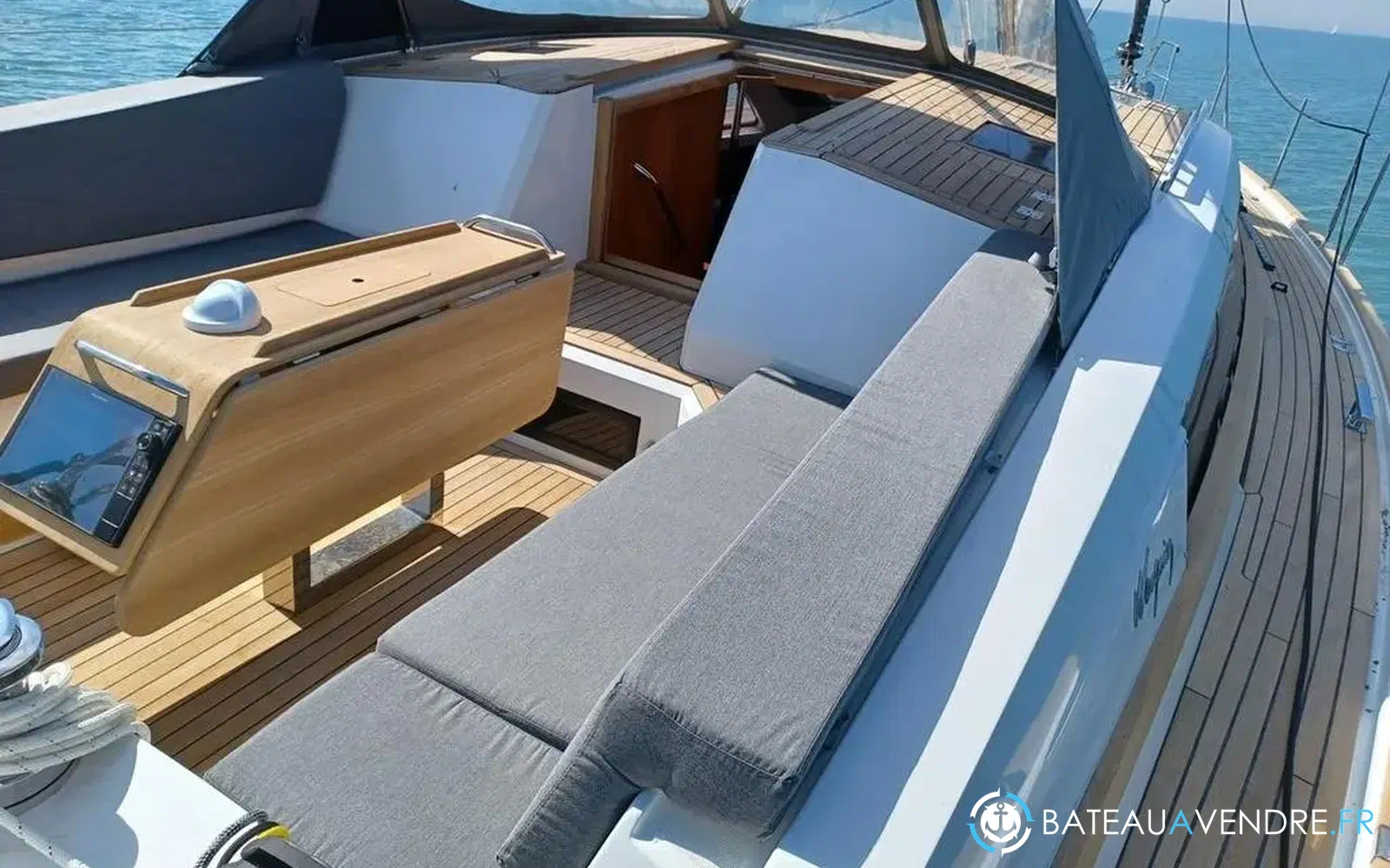 slider 3 Wauquiez Pilot Saloon 48