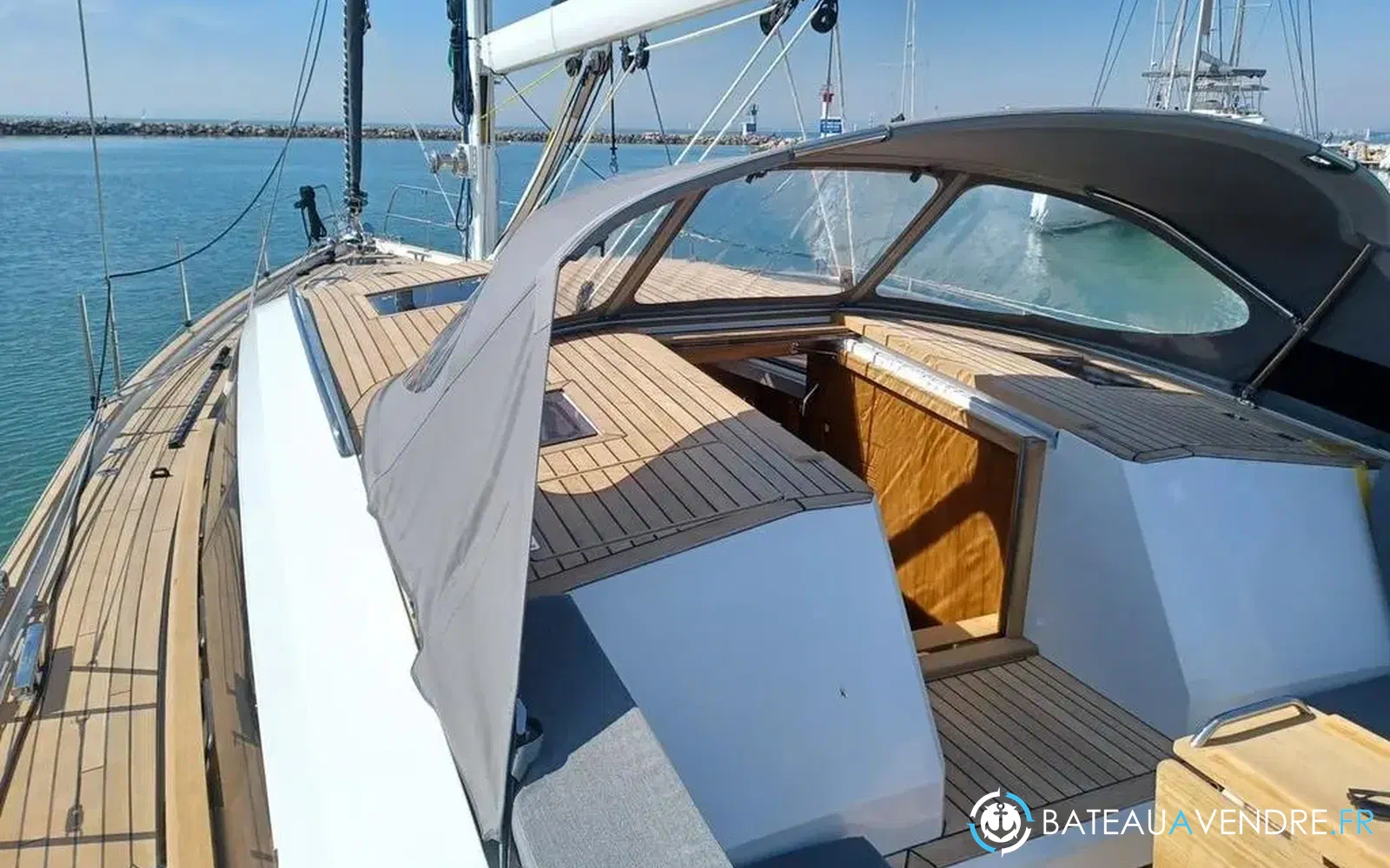slider 4 Wauquiez Pilot Saloon 48