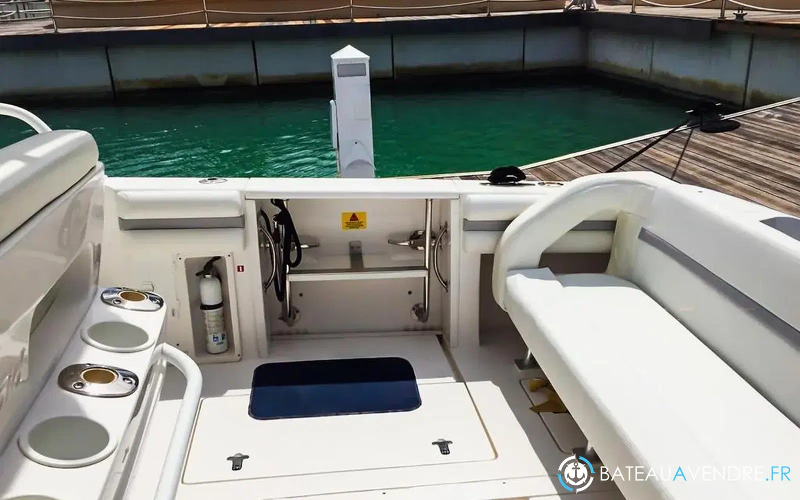 slider 13 Intrepid Miami 390 Sport Yacht