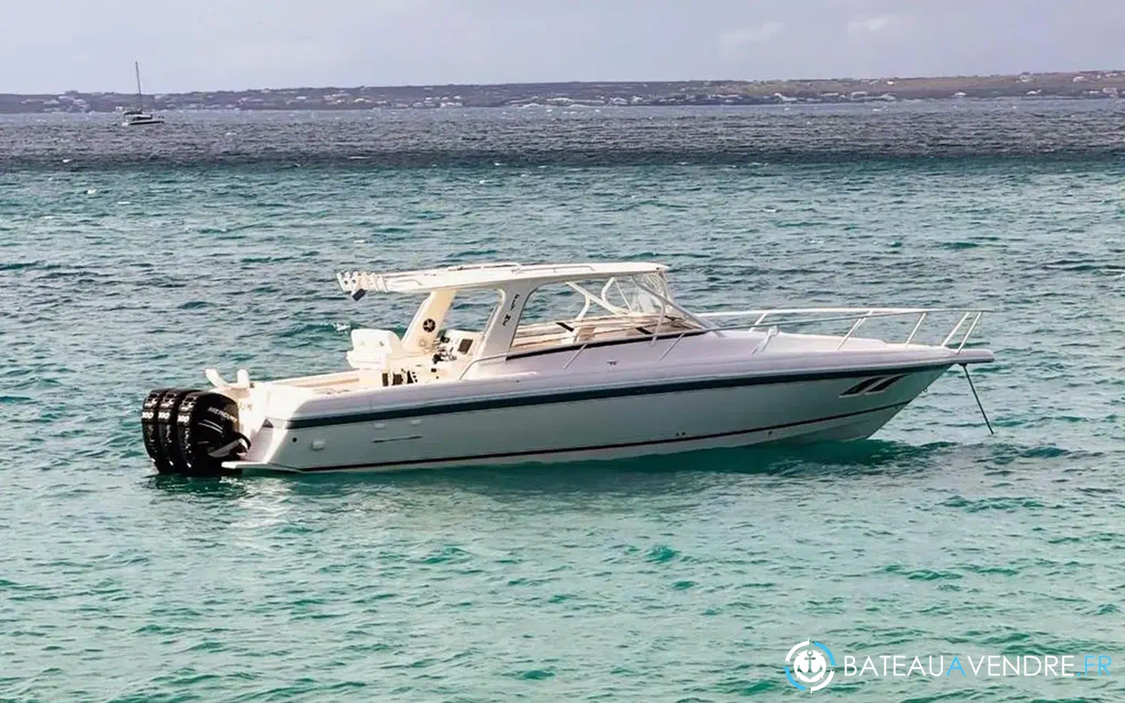 slider 1 Intrepid Miami 390 Sport Yacht