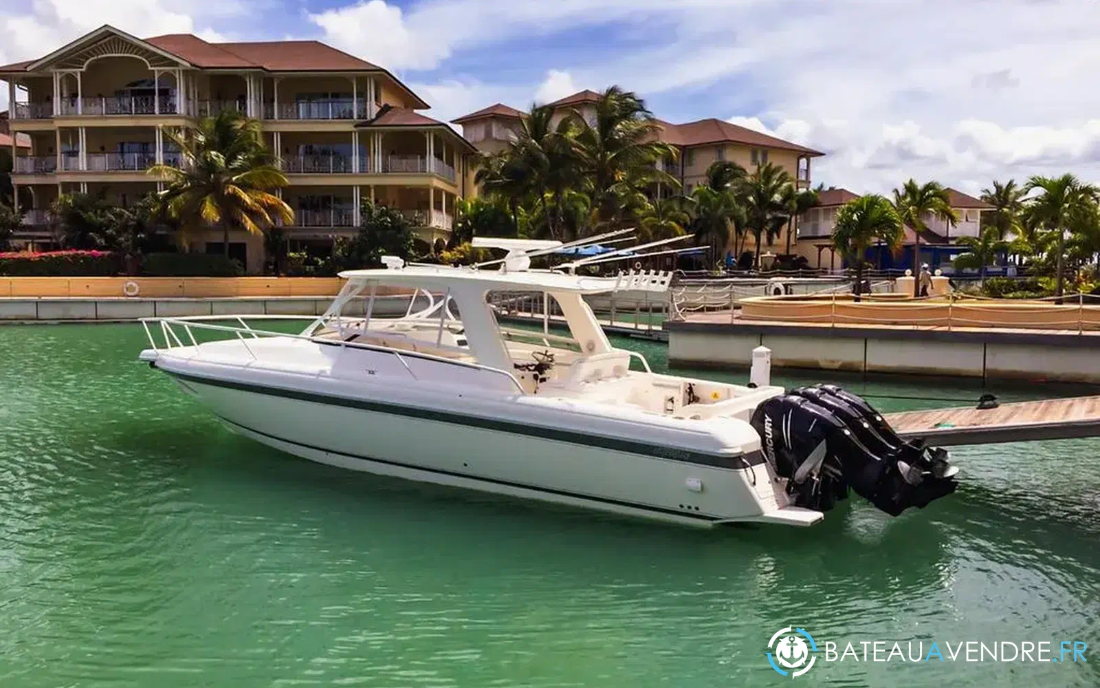 slider 2 Intrepid Miami 390 Sport Yacht