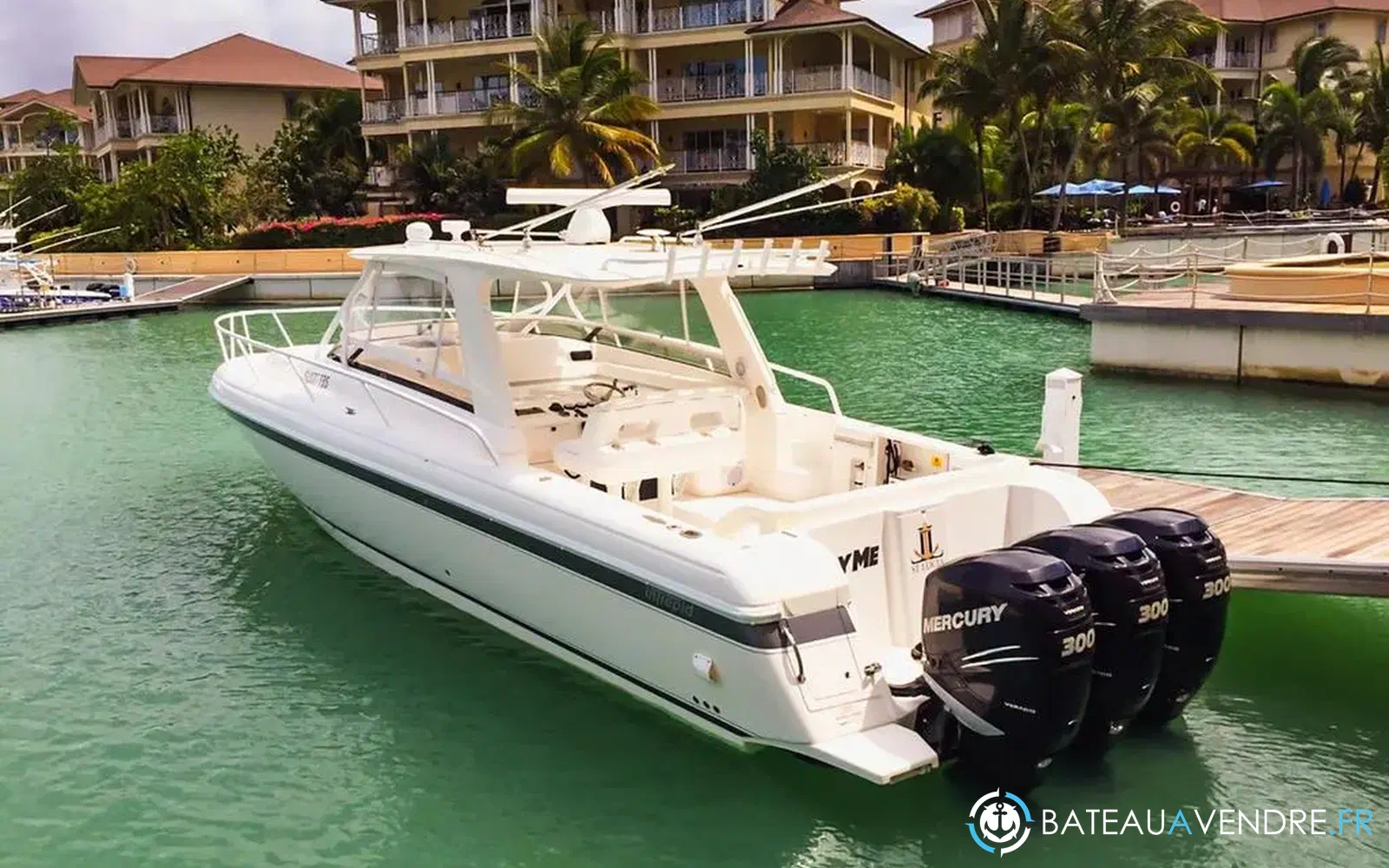 slider 4 Intrepid Miami 390 Sport Yacht