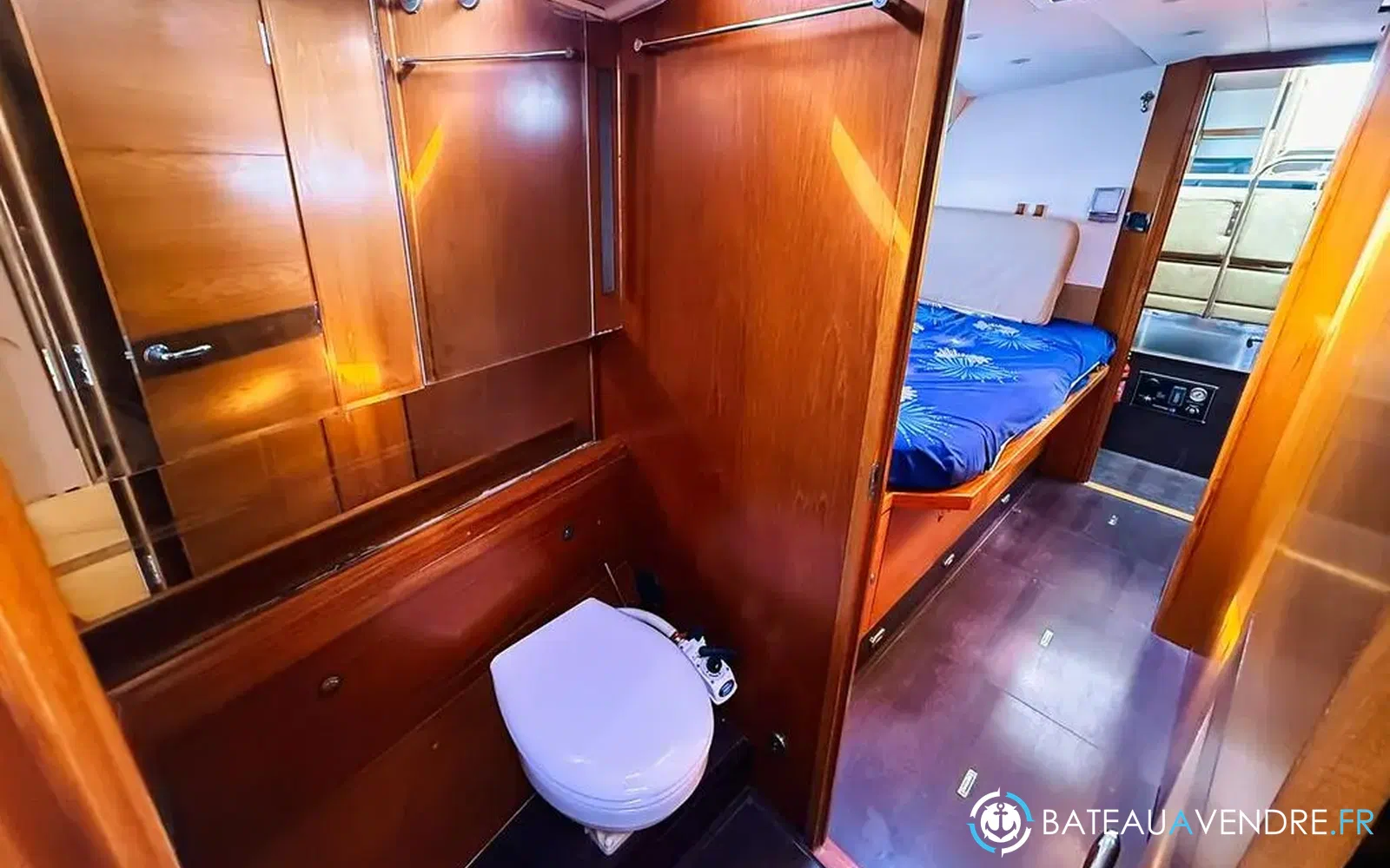 slider 19 Wauquiez Pilot Saloon 55