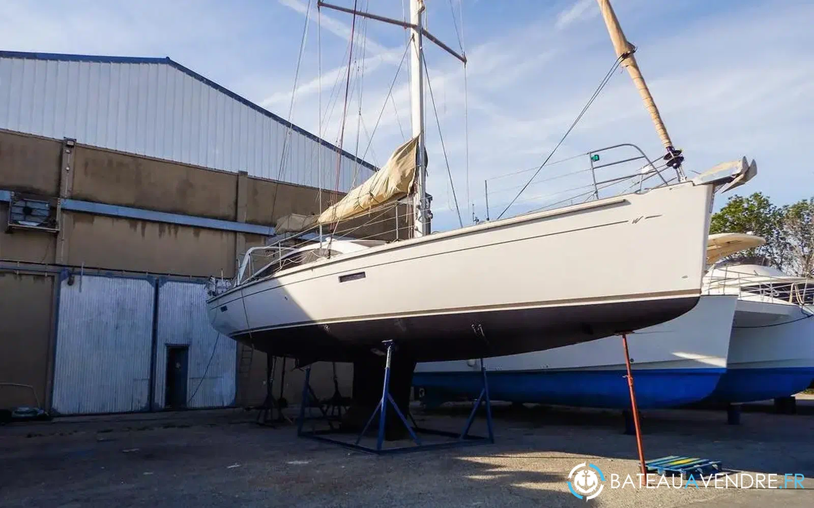 slider 2 Wauquiez Pilot Saloon 55