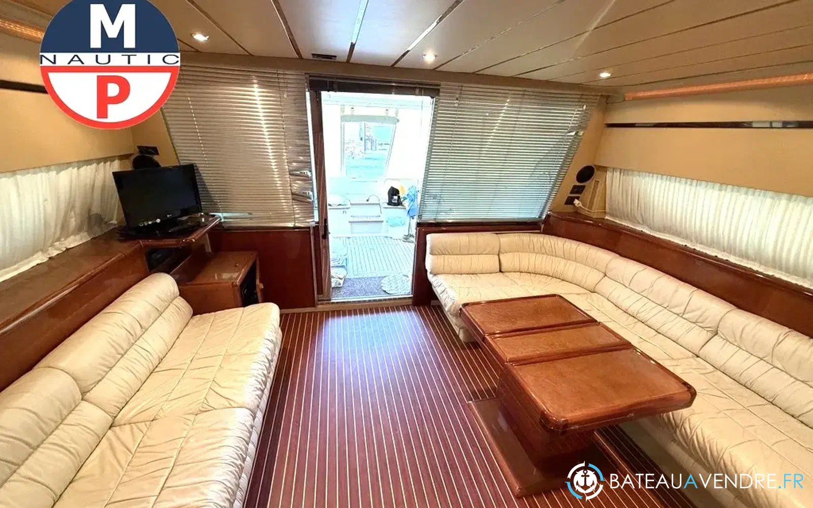 slider 10 Ferretti 165 Fly