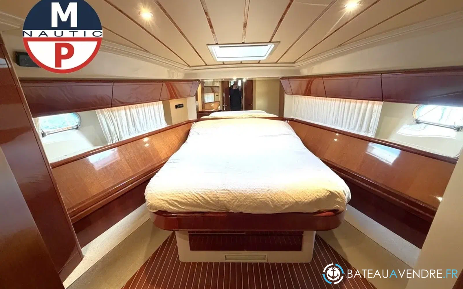 slider 15 Ferretti 165 Fly