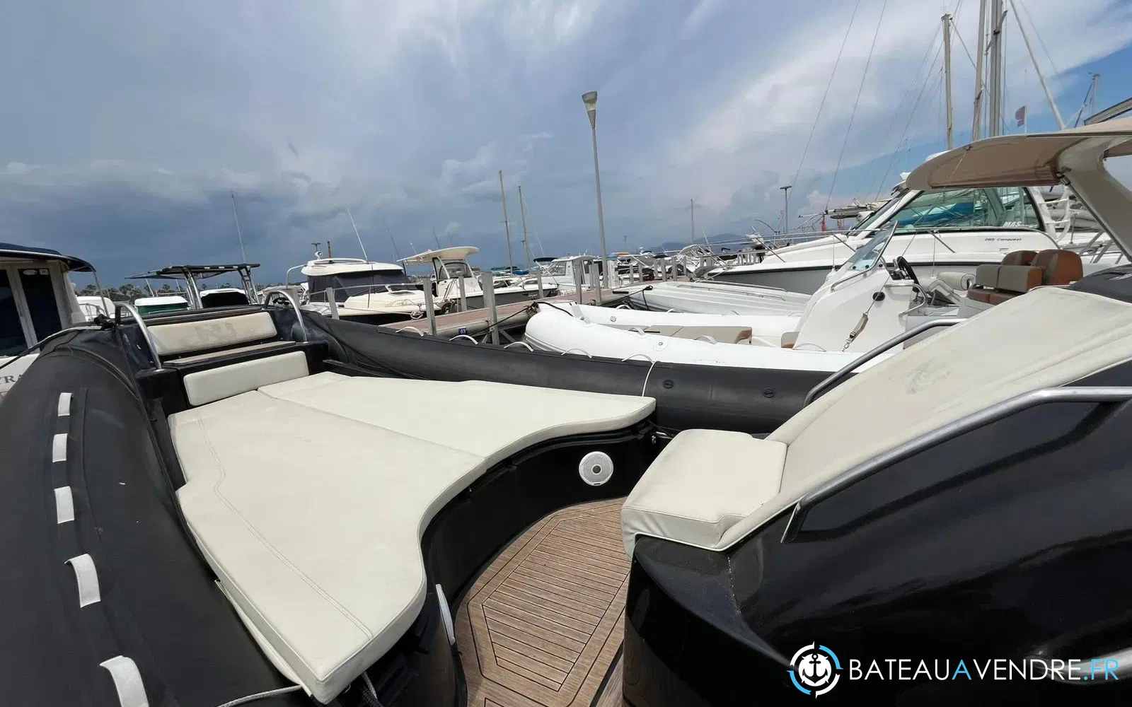 slider 8 Nuova Jolly Prince 35 Cabine