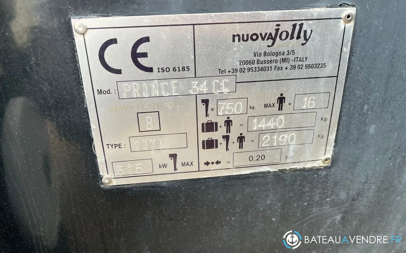 slider 23 Nuova Jolly Prince 35 Cabine