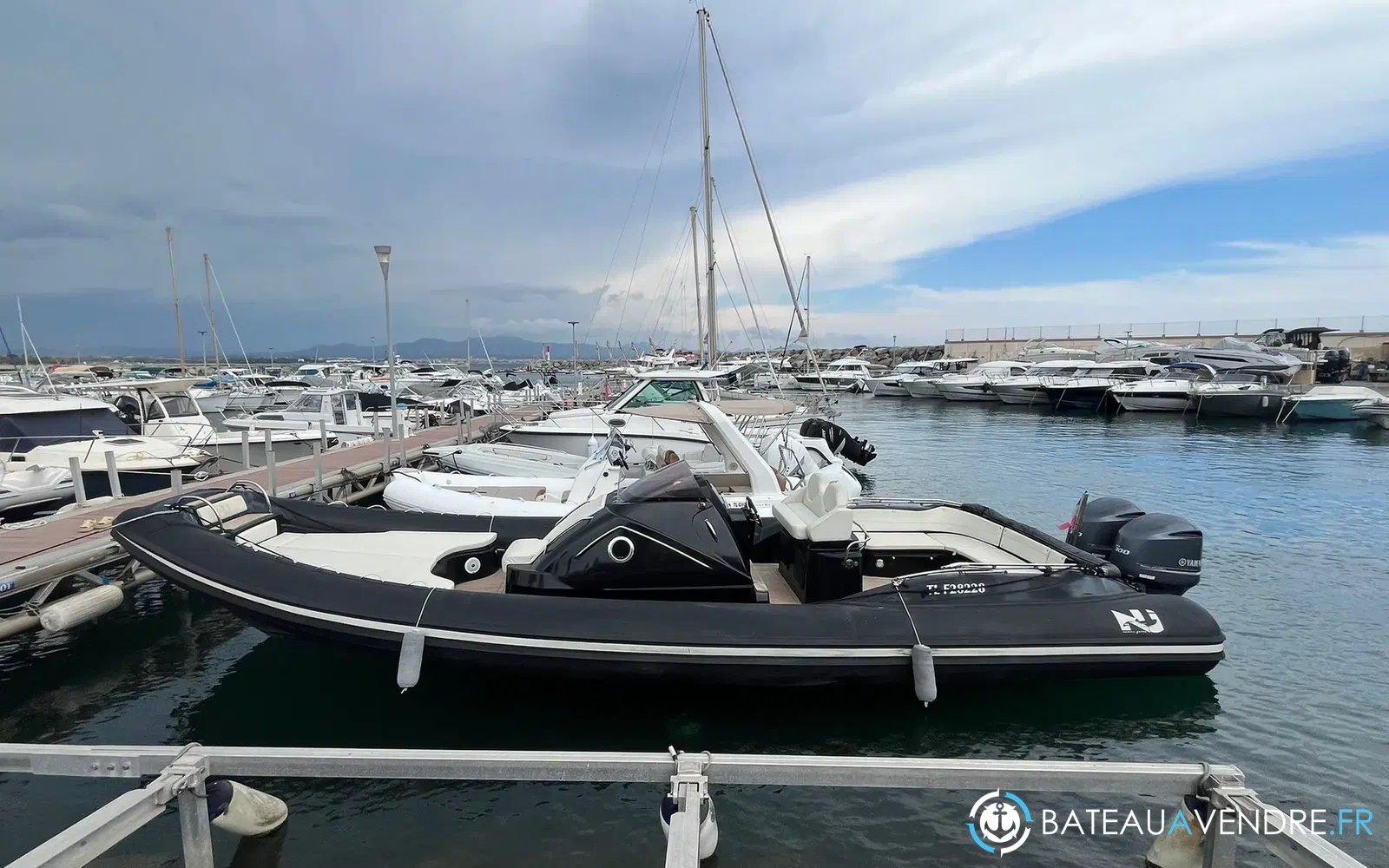 slider 0 Nuova Jolly Prince 35 Cabine