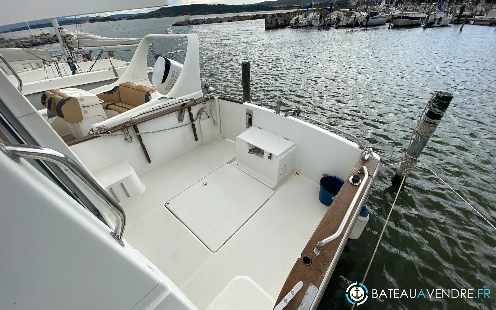 slider 17 Beneteau Antares 655