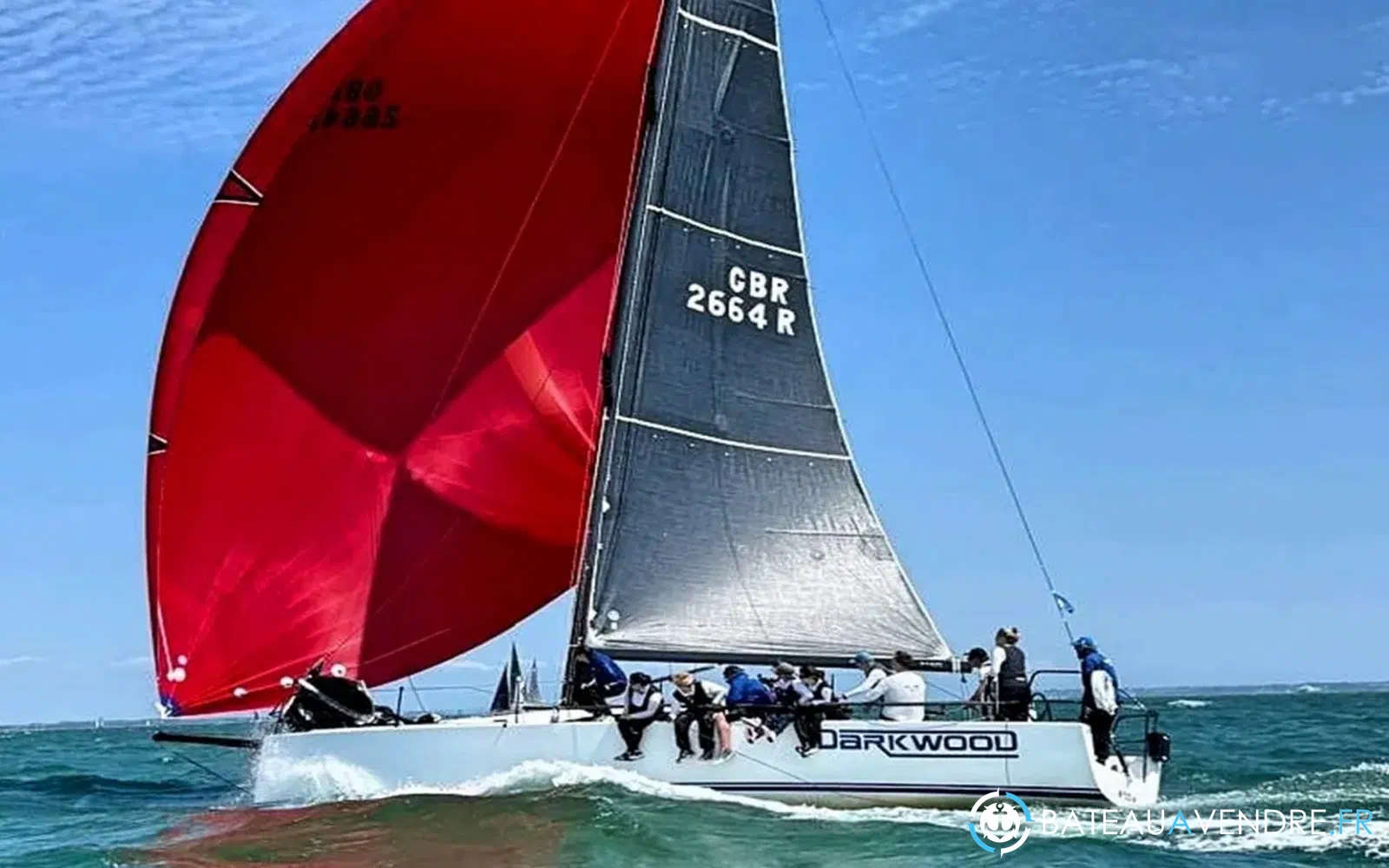 slider 2 J Boats 121 DARKWOOD