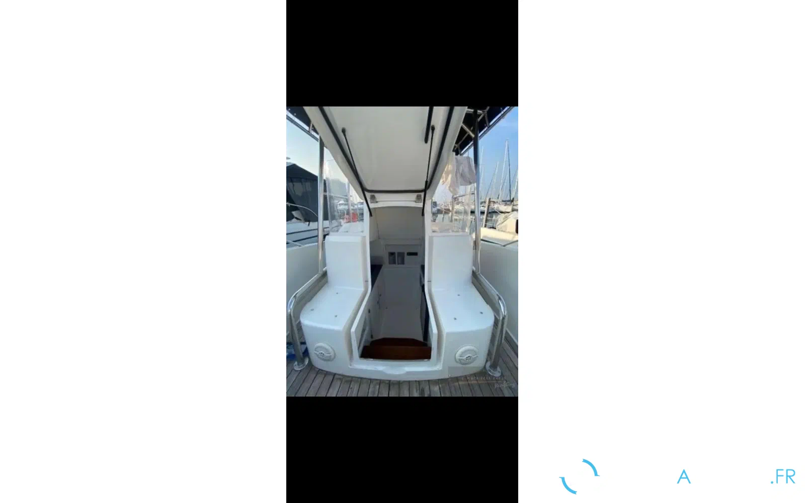 slider 5 Kelt White Shark 285