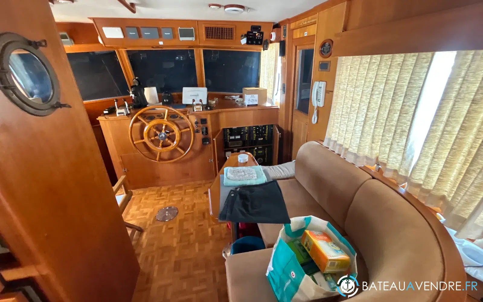 slider 19 Grand Banks 52 Europa