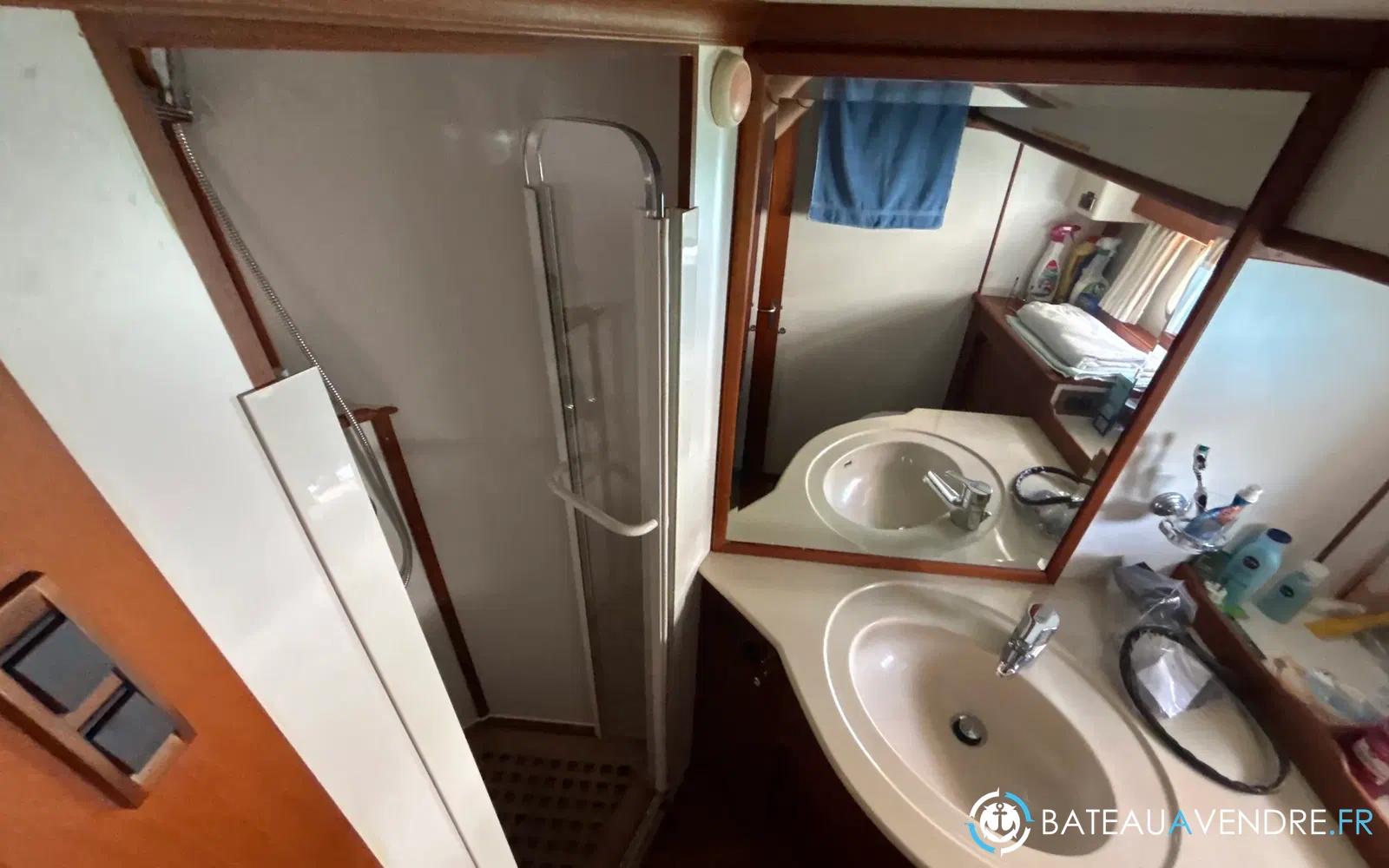 slider 23 Grand Banks 52 Europa