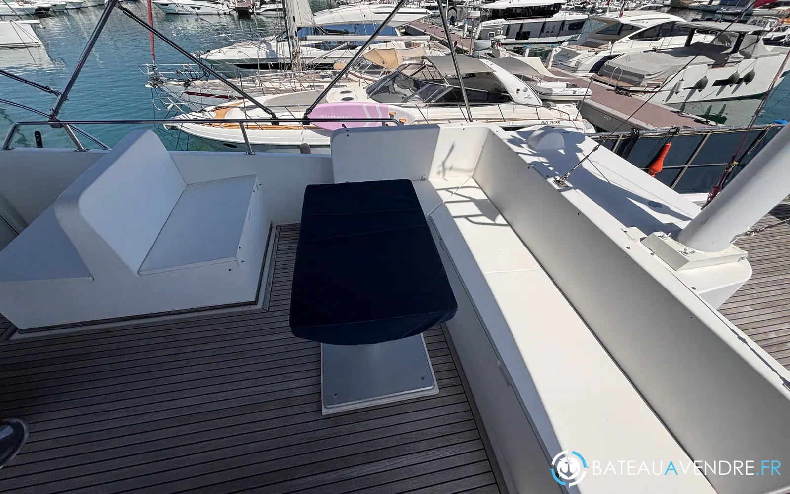 slider 44 Grand Banks 52 Europa
