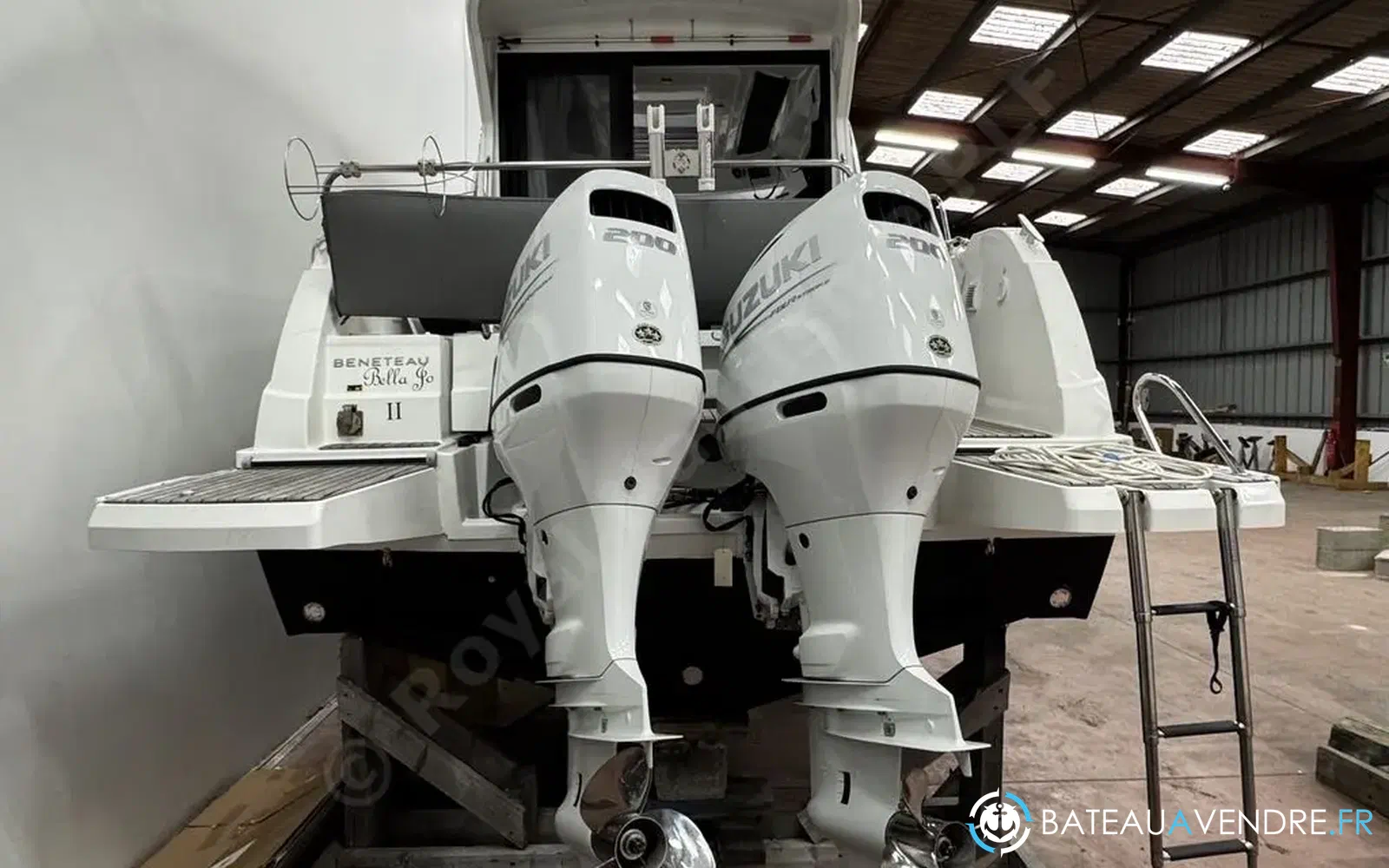 slider 3 Beneteau Antares 9 OB