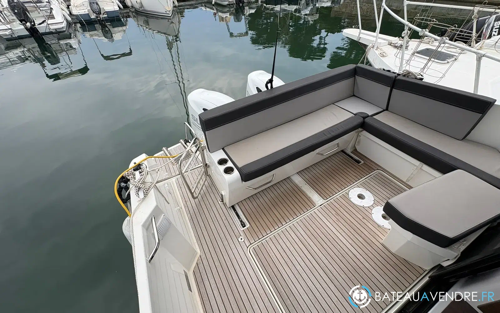 slider 2 Jeanneau Merry Fisher 895