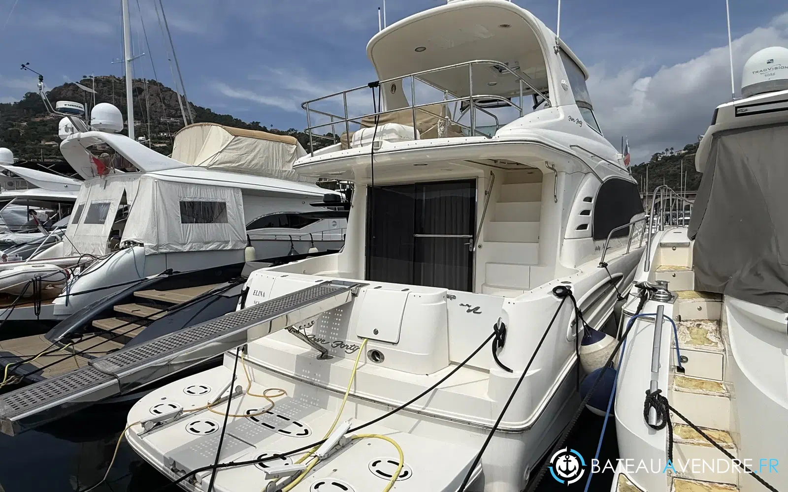 slider 1 Sea Ray 54