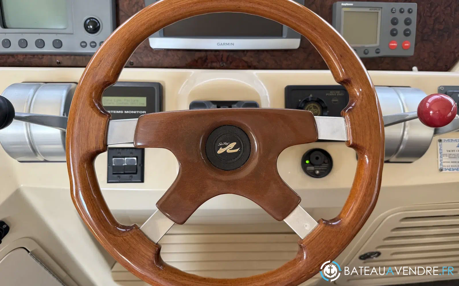 slider 64 Sea Ray 54