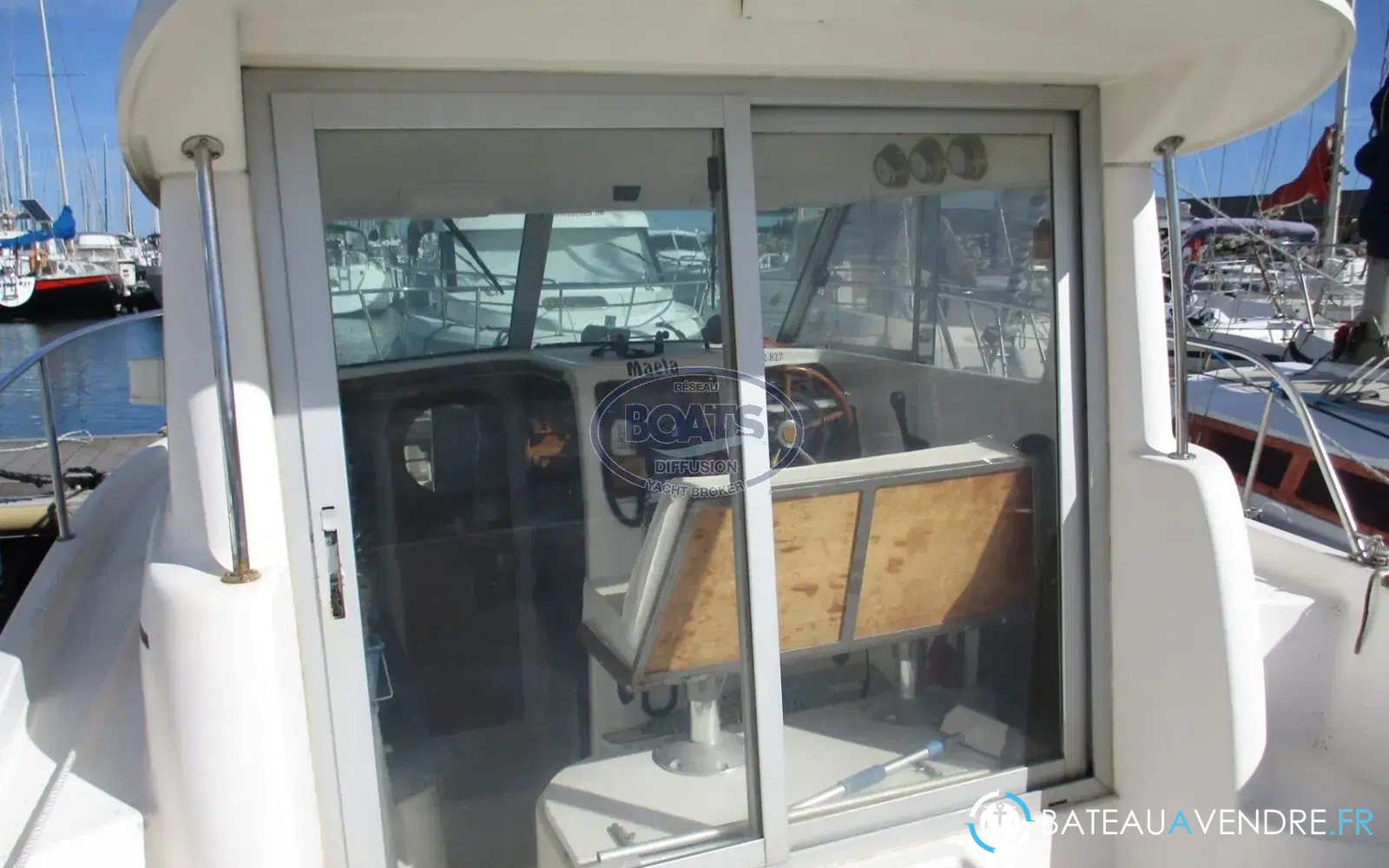 slider 2 Jeanneau Merry Fisher 695