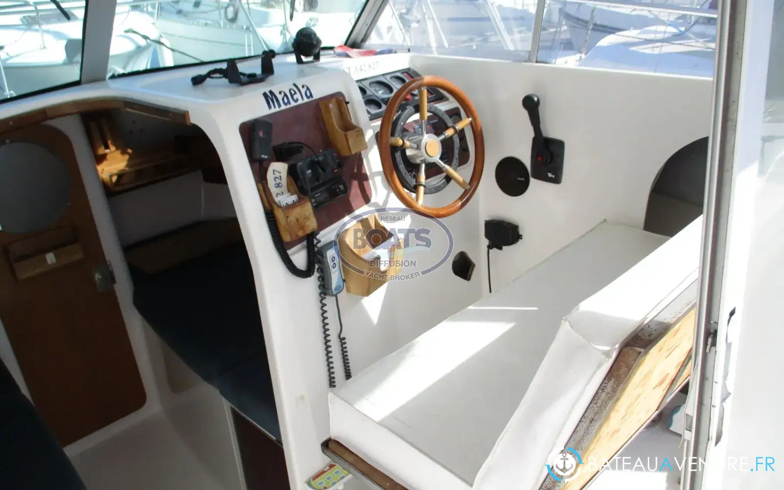 slider 5 Jeanneau Merry Fisher 695