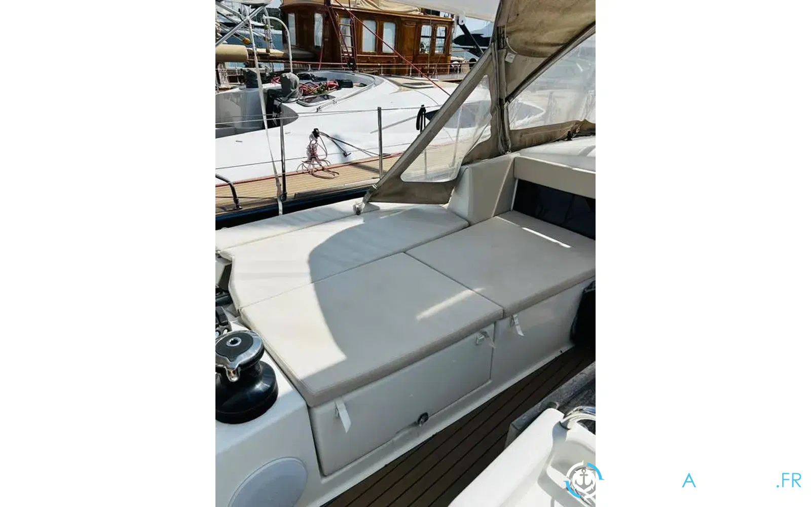 slider 18 Jeanneau Sun Odyssey 490