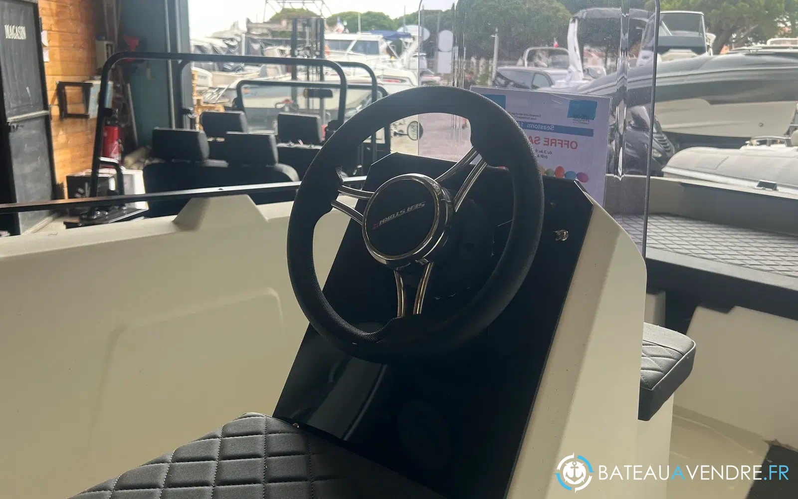 slider 8 Seastorm 14