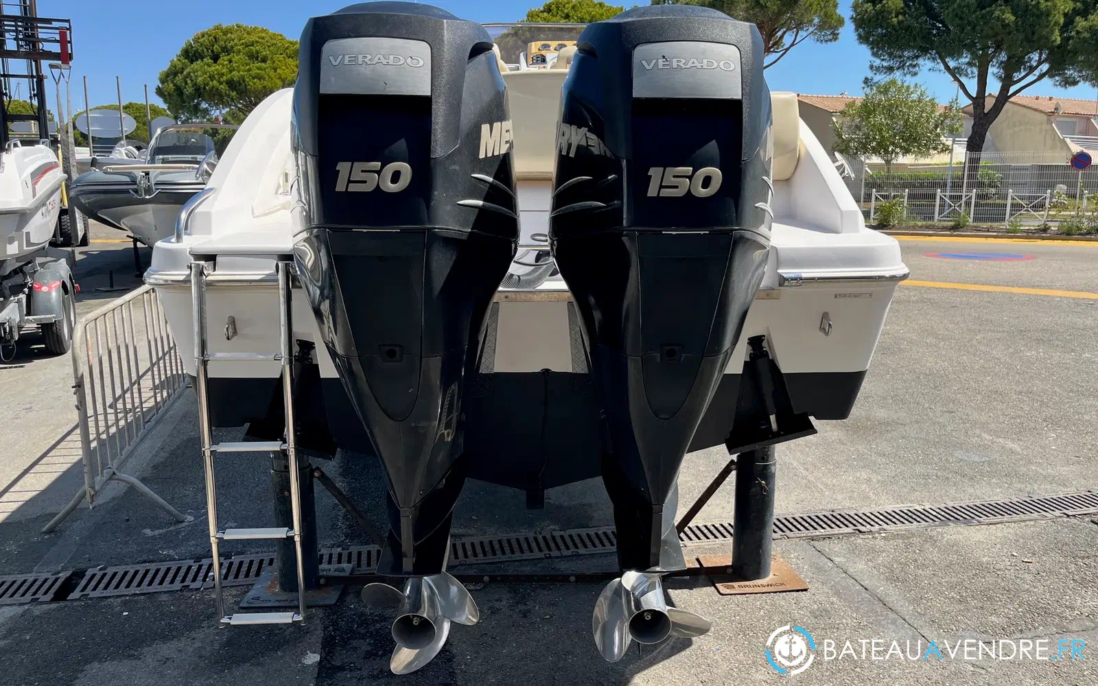 slider 4 Sessa Marine Key Largo 27