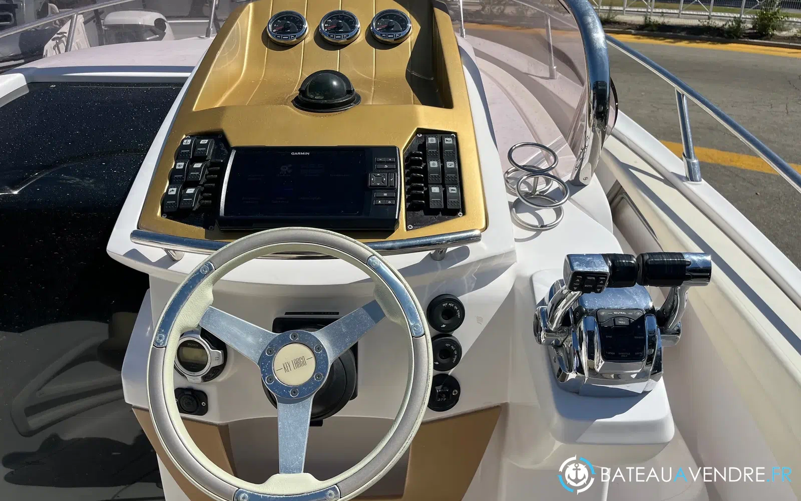 slider 13 Sessa Marine Key Largo 27