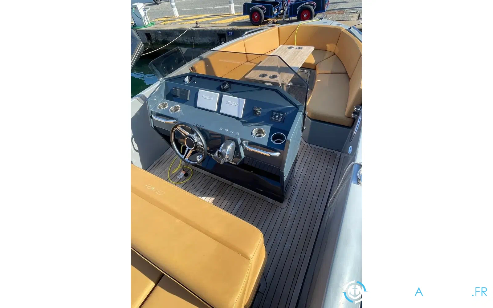 slider 10 Rand Boats Play 24