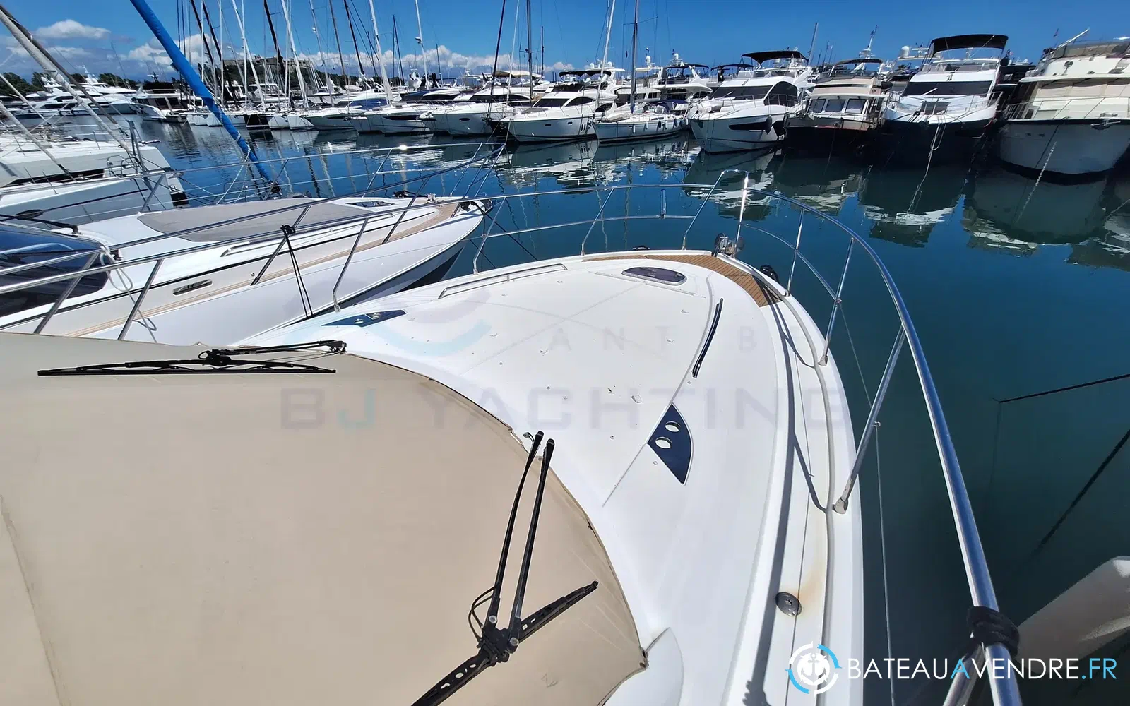slider 9 Beneteau Monte Carlo 47 Fly