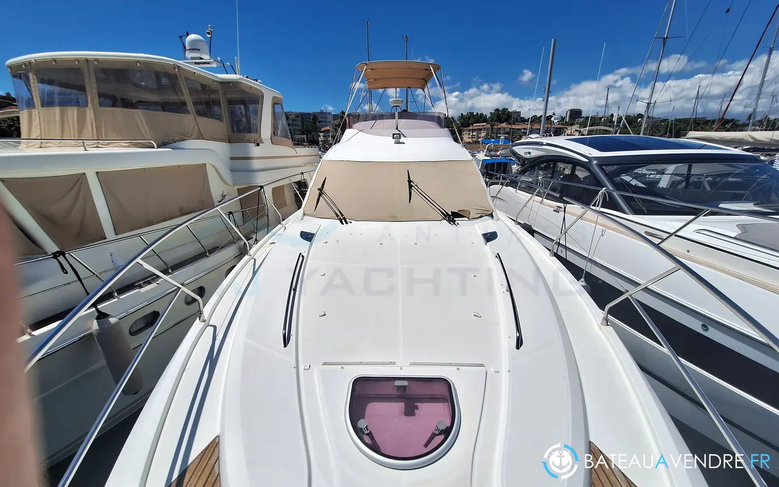 slider 11 Beneteau Monte Carlo 47 Fly