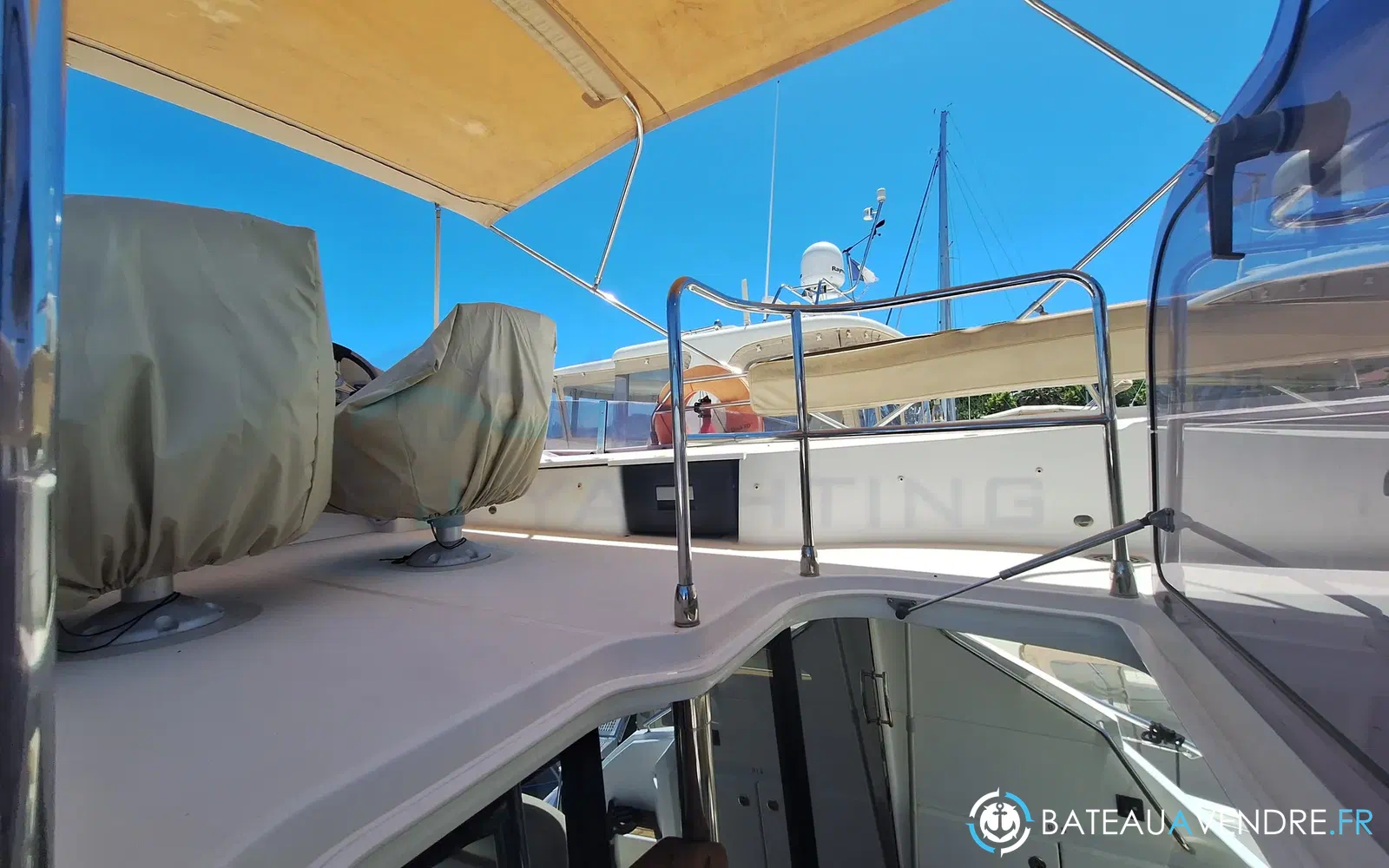 slider 12 Beneteau Monte Carlo 47 Fly