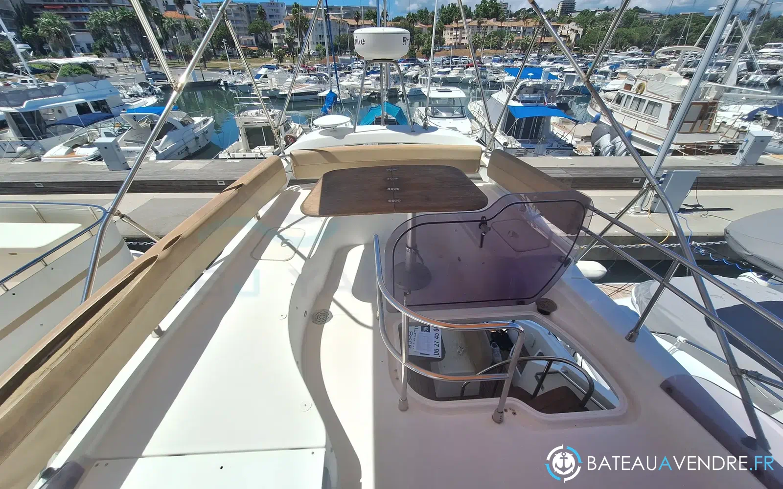 slider 14 Beneteau Monte Carlo 47 Fly