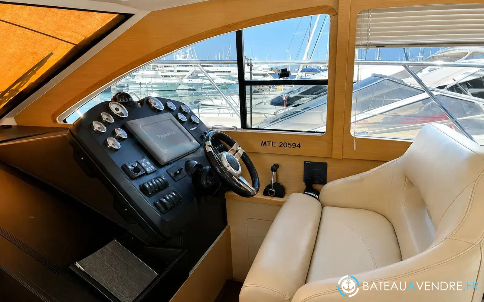 slider 20 Beneteau Monte Carlo 47 Fly