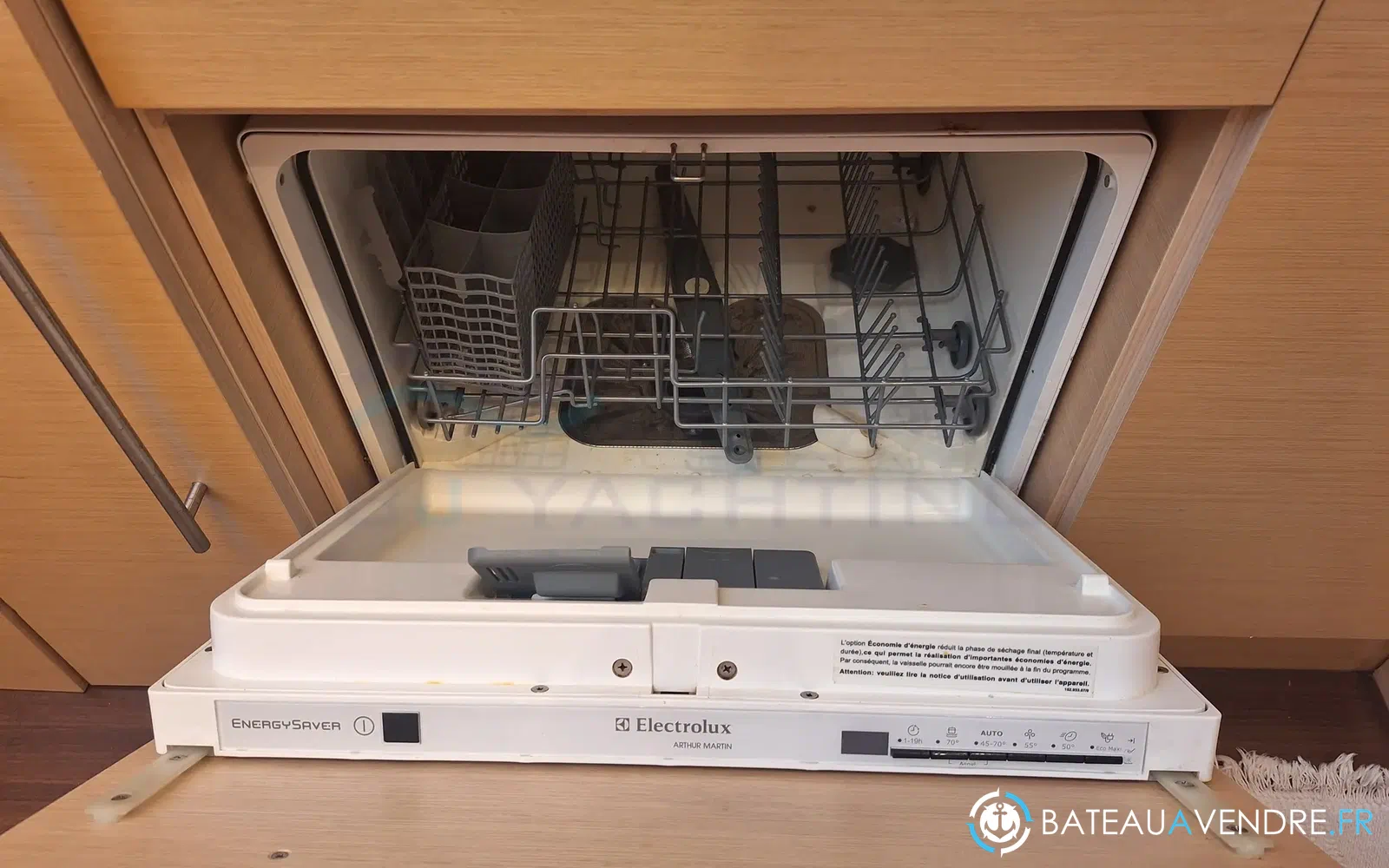 slider 25 Beneteau Monte Carlo 47 Fly