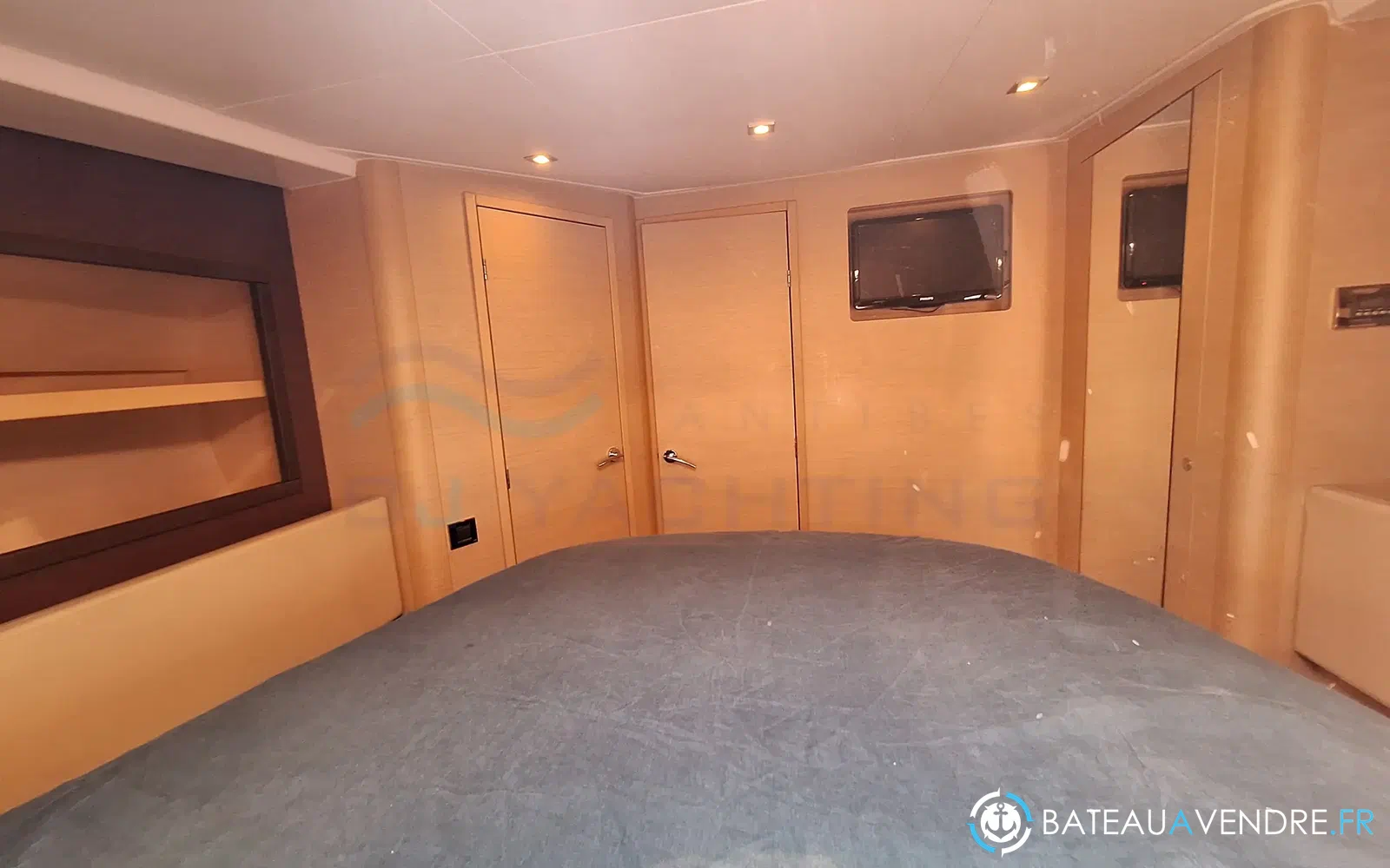 slider 31 Beneteau Monte Carlo 47 Fly