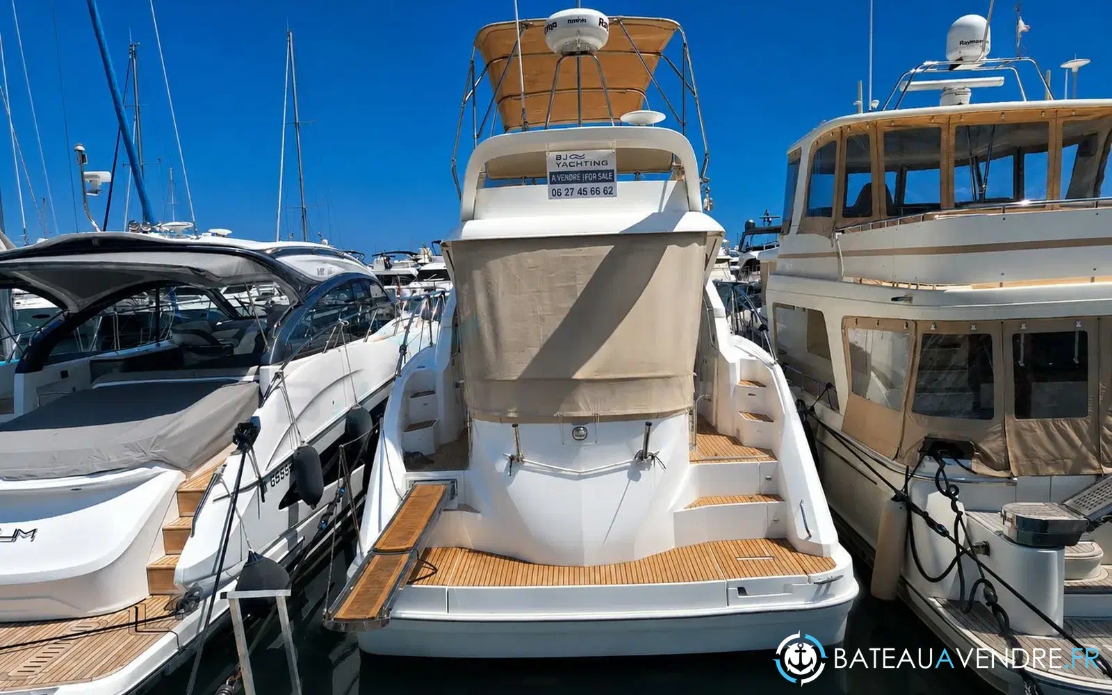 slider 3 Beneteau Monte Carlo 47 Fly