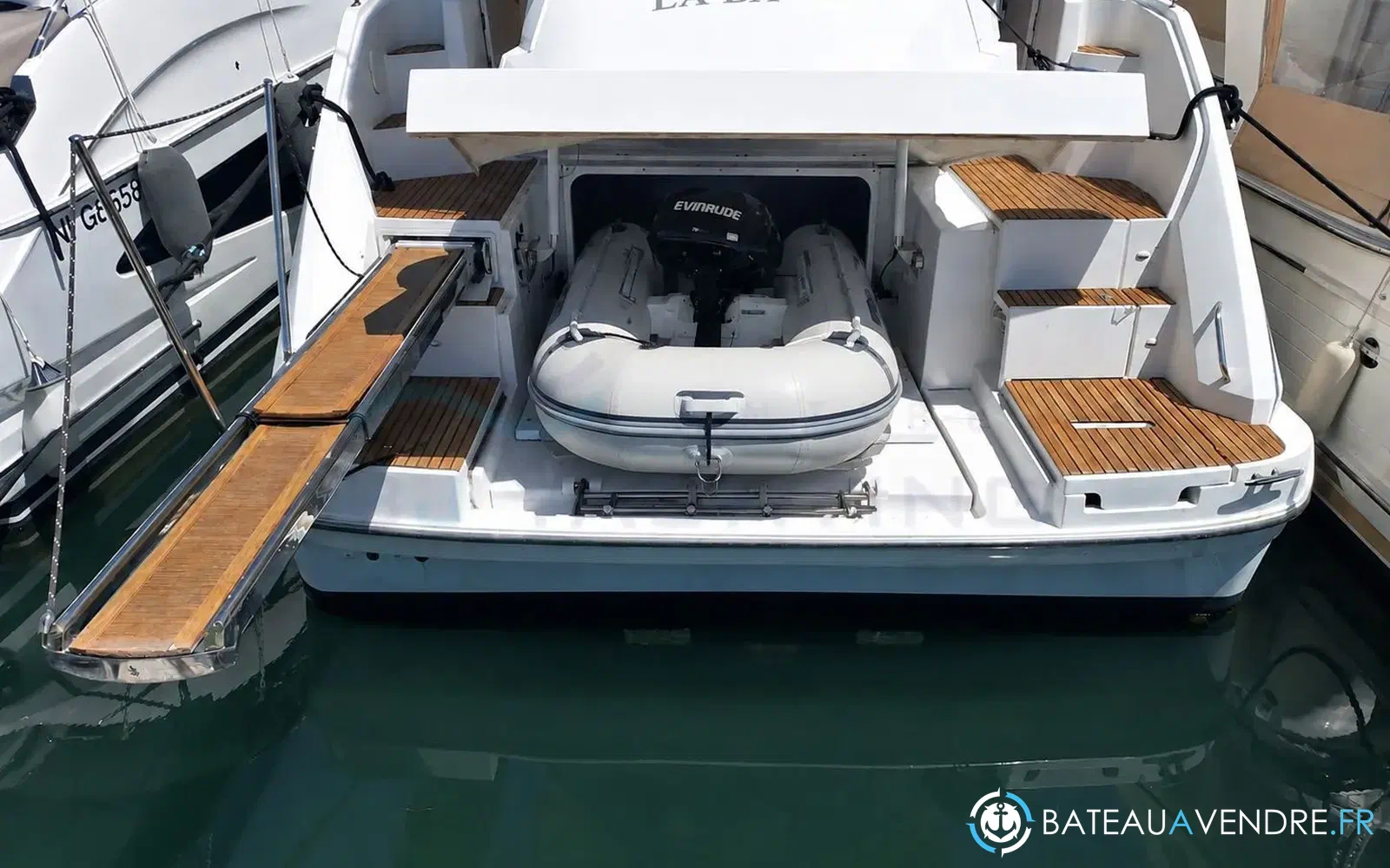 slider 4 Beneteau Monte Carlo 47 Fly