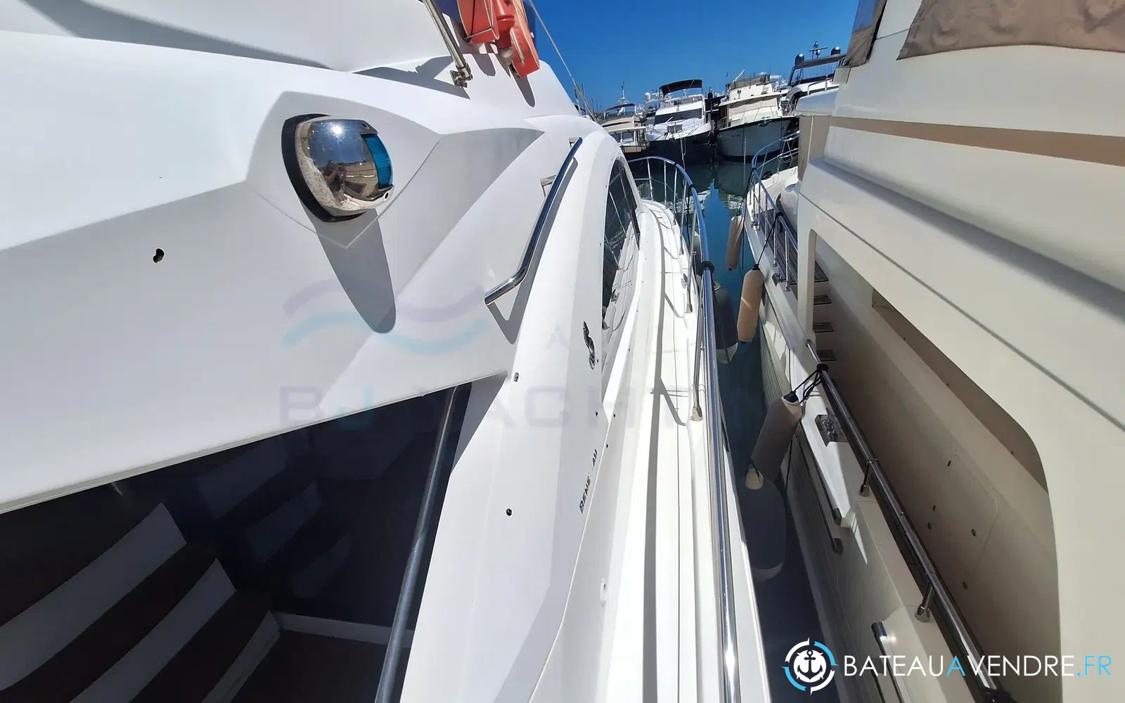 slider 8 Beneteau Monte Carlo 47 Fly