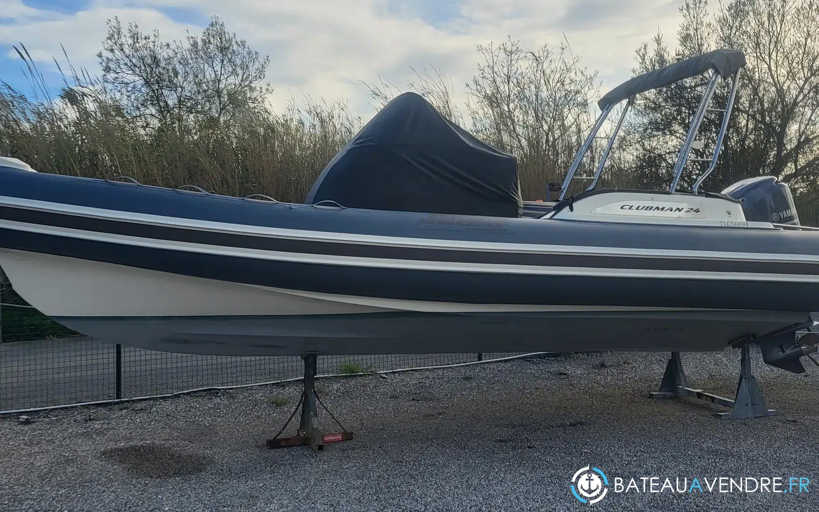 slider 0 Joker Boat Clubman 24