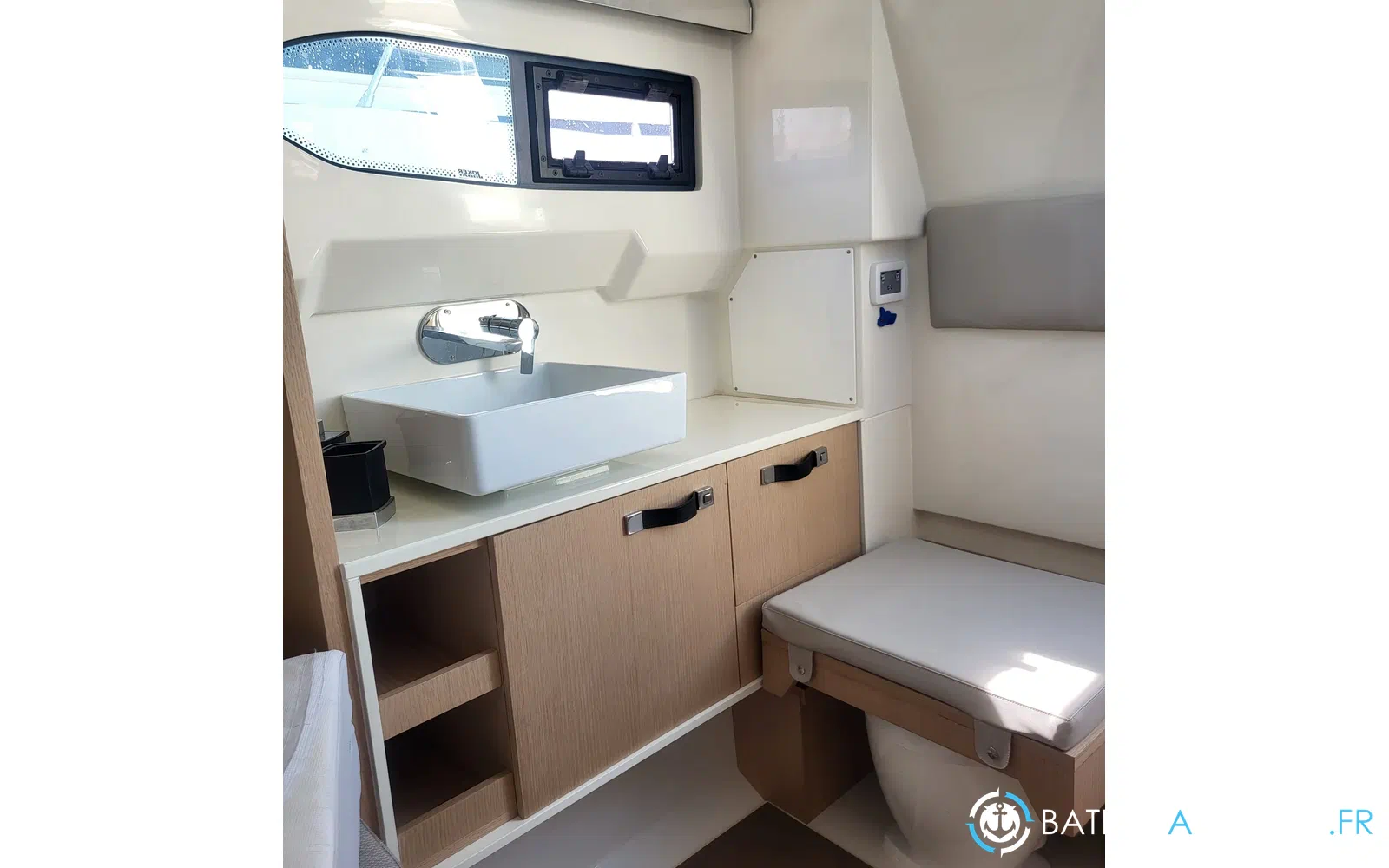 slider 8 Joker Boat Clubman 32