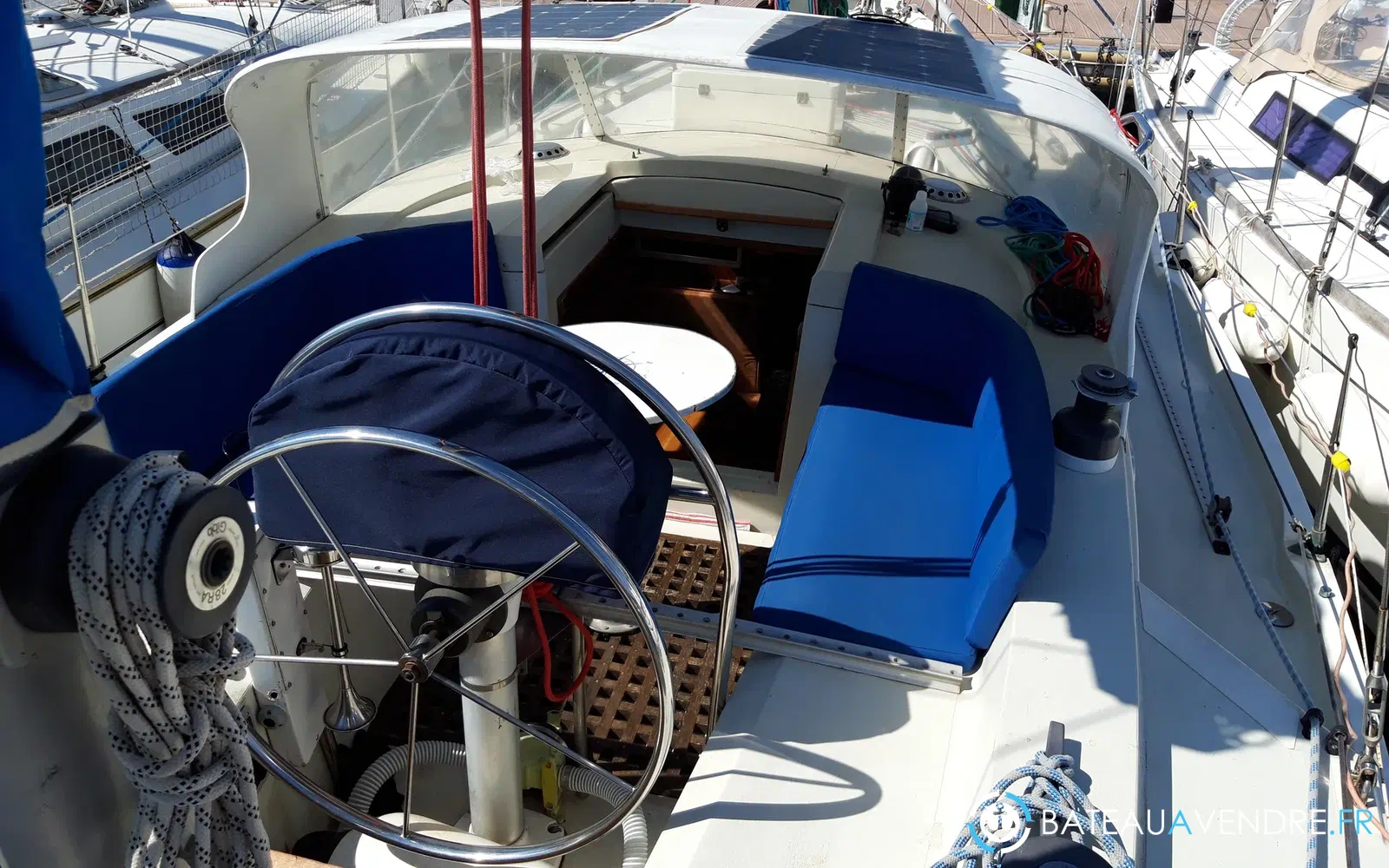slider 2 Thames Marine Mirage 37