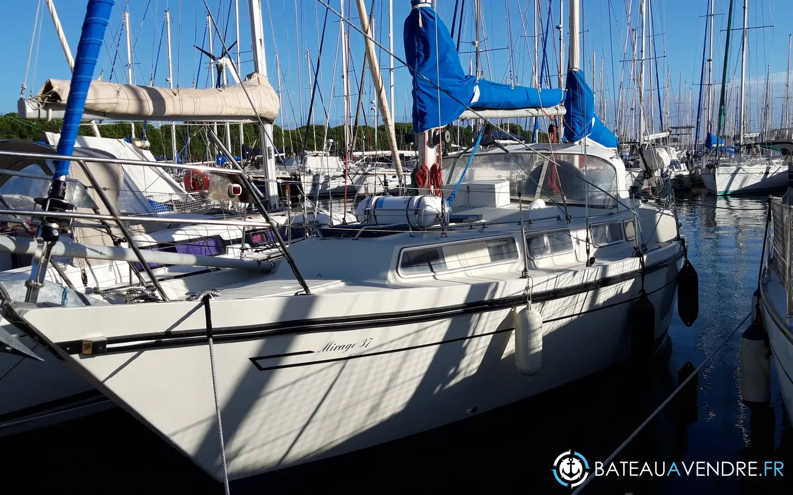 slider 0 Thames Marine Mirage 37