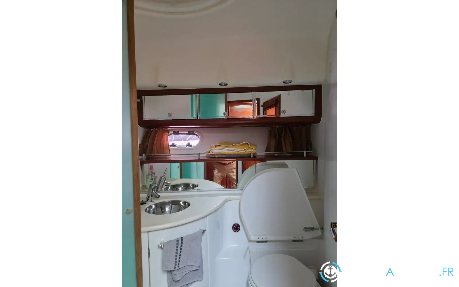 slider 10 Jeanneau Prestige 46