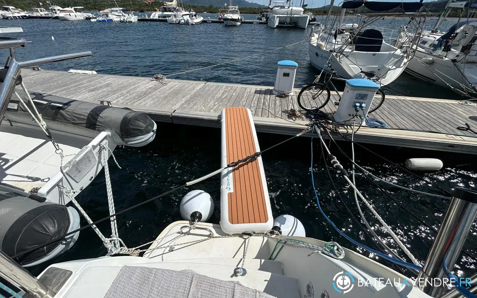 slider 8 Lagoon 400