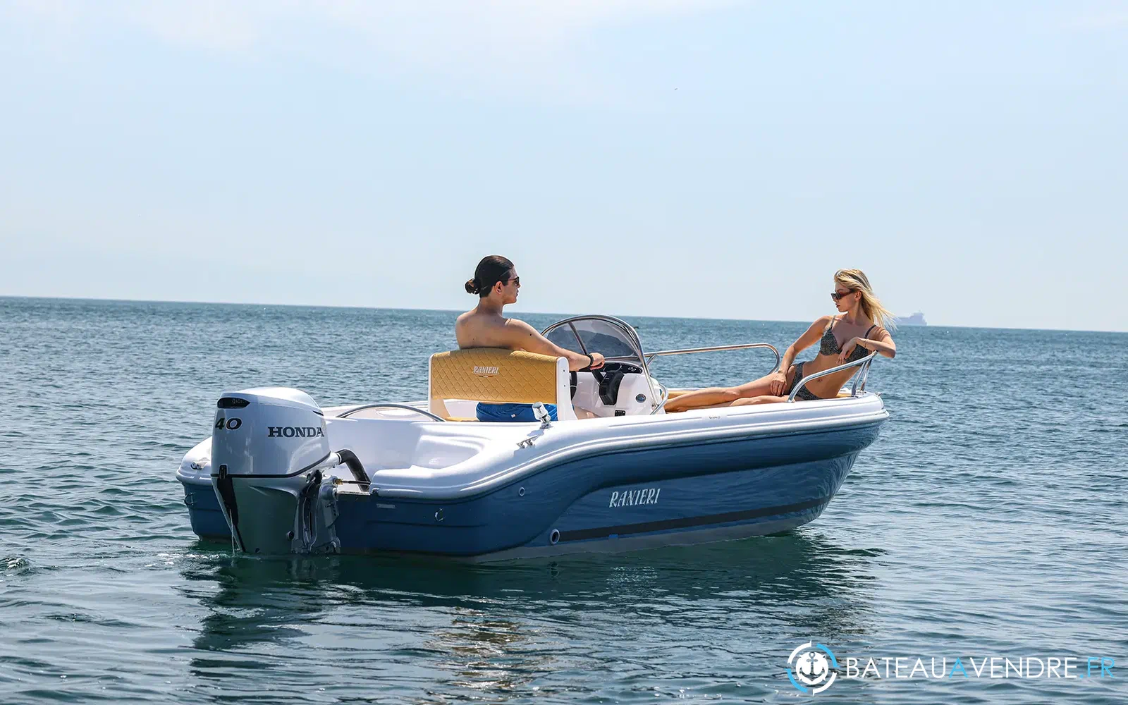slider 0 Ranieri Shark 17