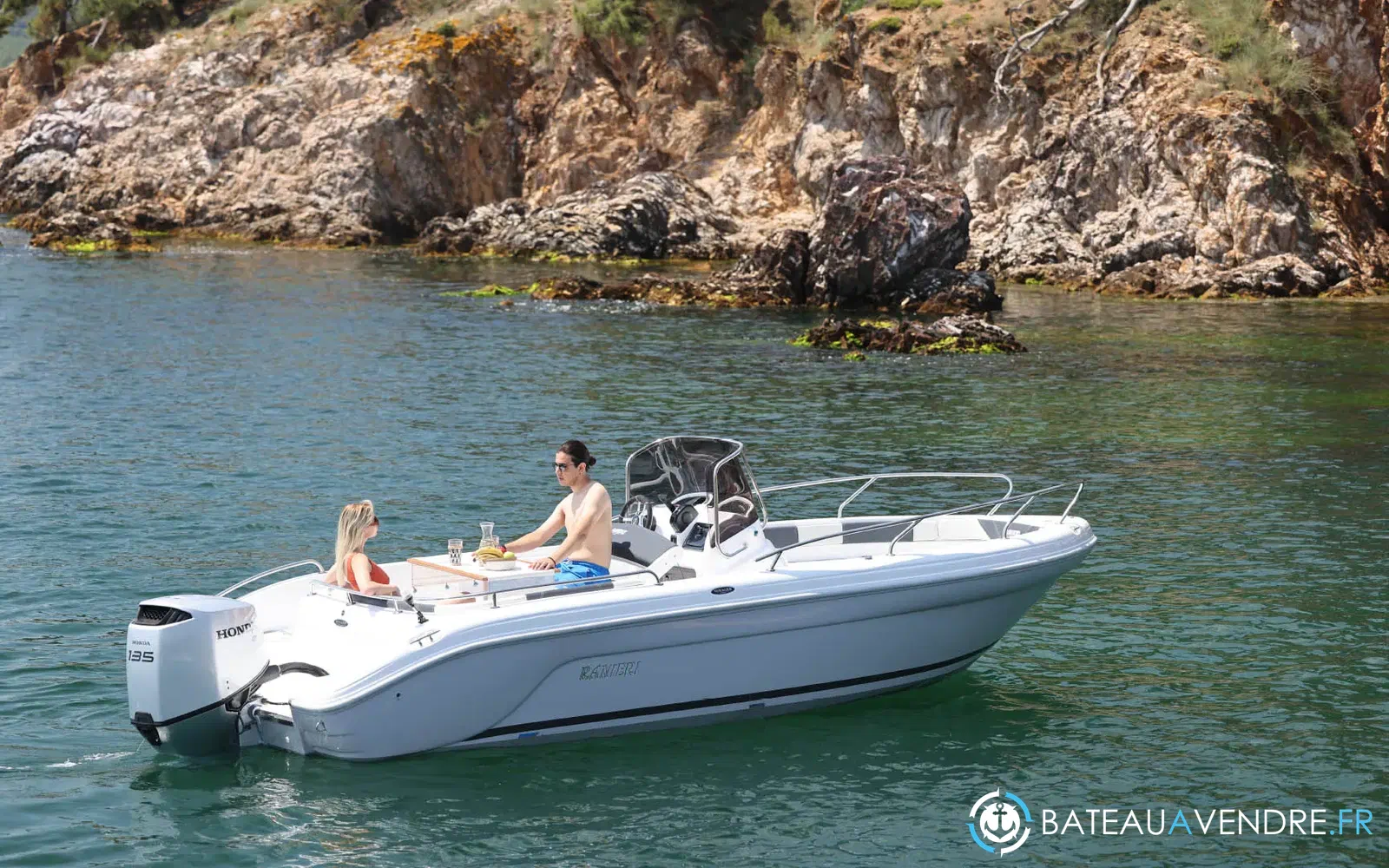 slider 0 Ranieri Voyager 640