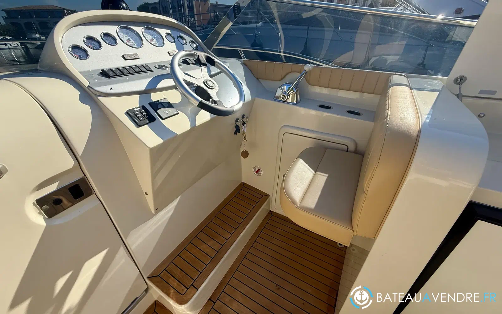 slider 4 Asterie 35 Day Cruiser